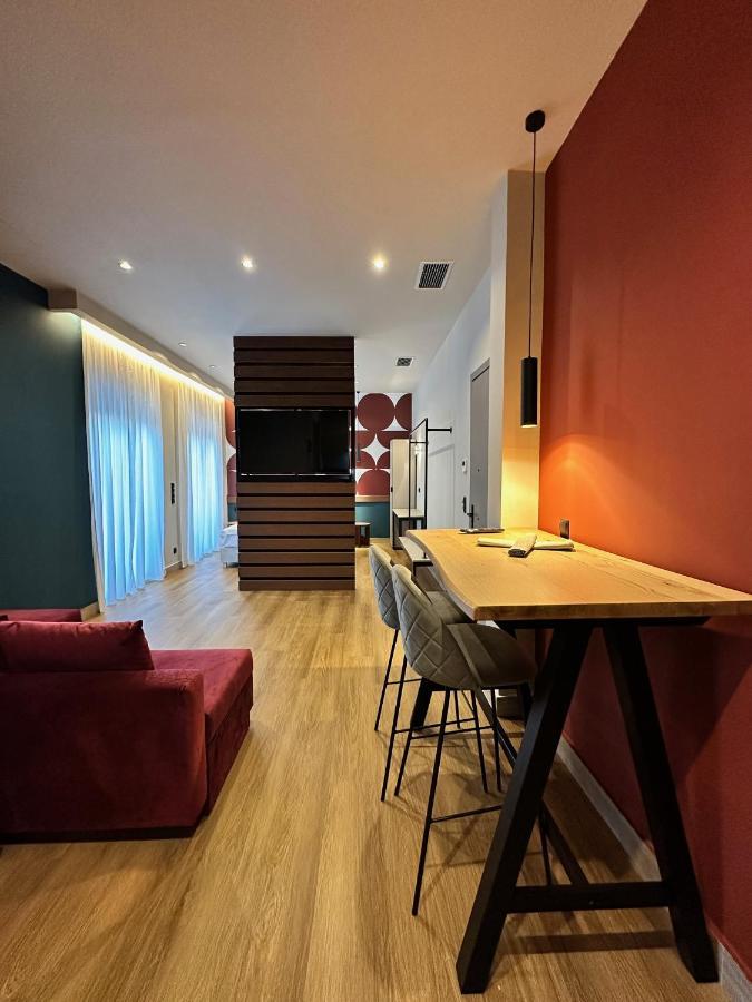K2 Suites كالاماتا المظهر الخارجي الصورة