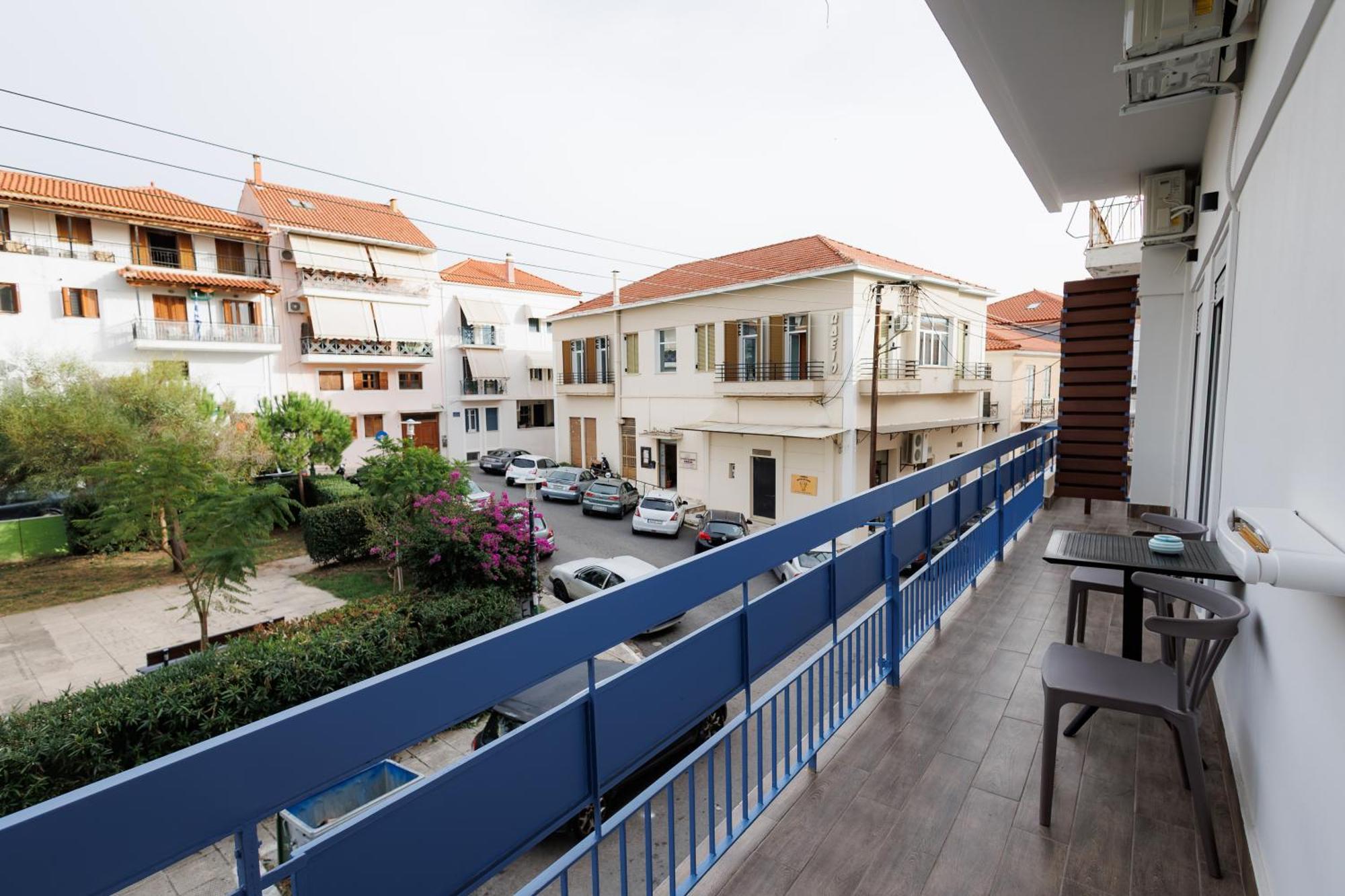 K2 Suites كالاماتا المظهر الخارجي الصورة
