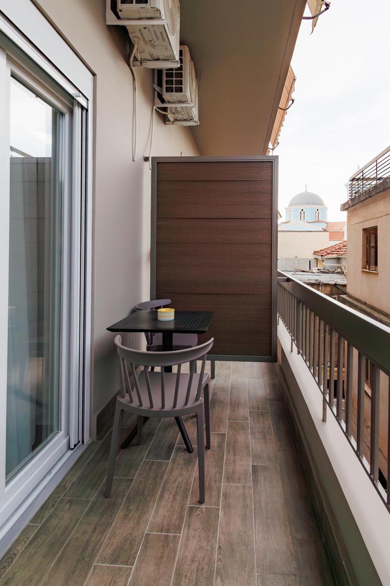 K2 Suites كالاماتا المظهر الخارجي الصورة